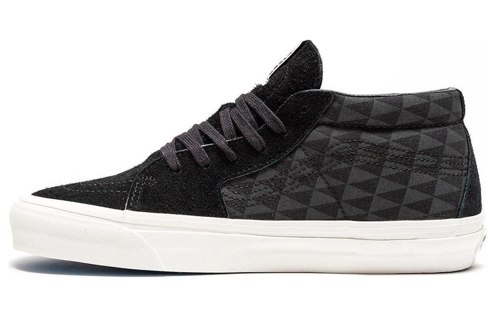 Pilgrim X Vans Sk8 83 Dx