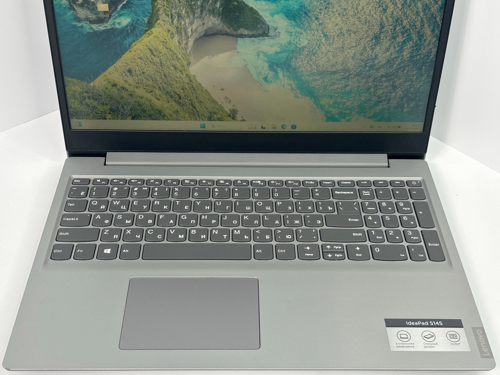 Ноутбук Lenovo IdeaPad S145-15API (81UT0058RU) 15.6" /AMD Athlon 300U/RAM 4 ГБ/SSD 256 ГБ/Radeon Vega 3/1920x1080/TFT/Windows 11/Подсветка кл-ры: нет/серый. Состояние: B1