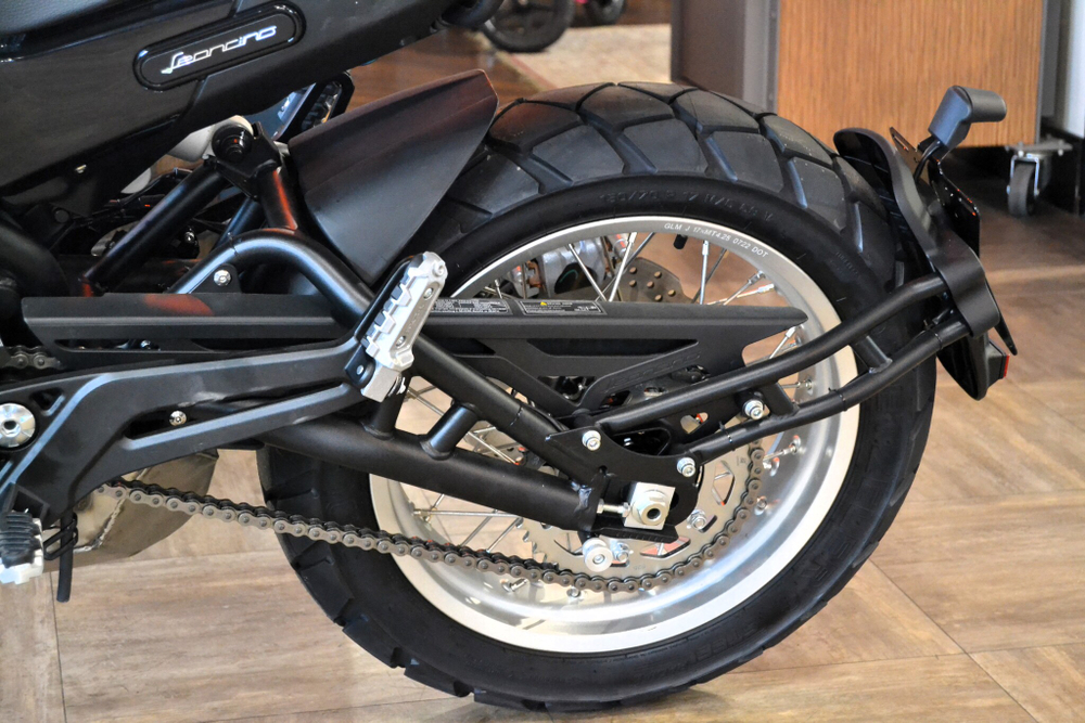 Benelli Leoncino 500 Trail