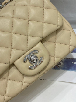Chane1 Bag 17 cm