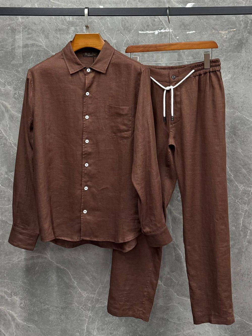 Льняной костюм Loro Piana