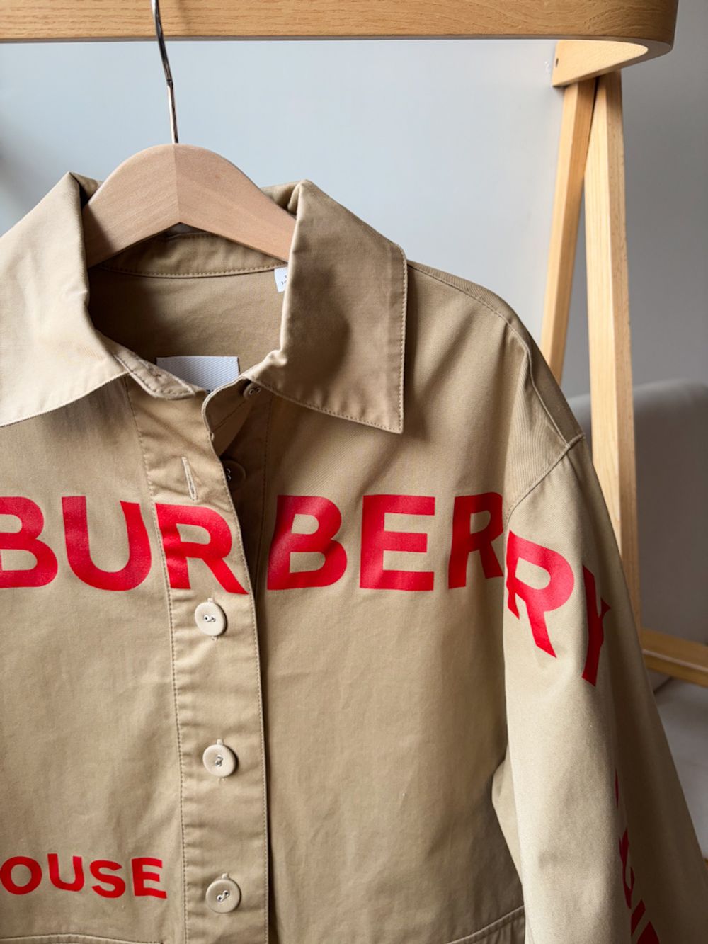 Платье Burberry, 140