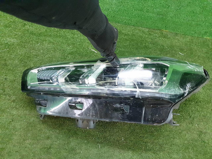 Битая Фара левая Chery Tiggo 8 (2018-2022) LED