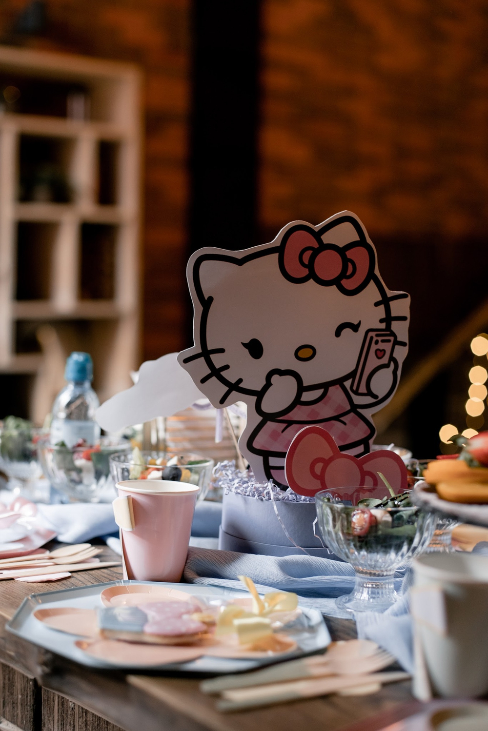 Hello Kitty