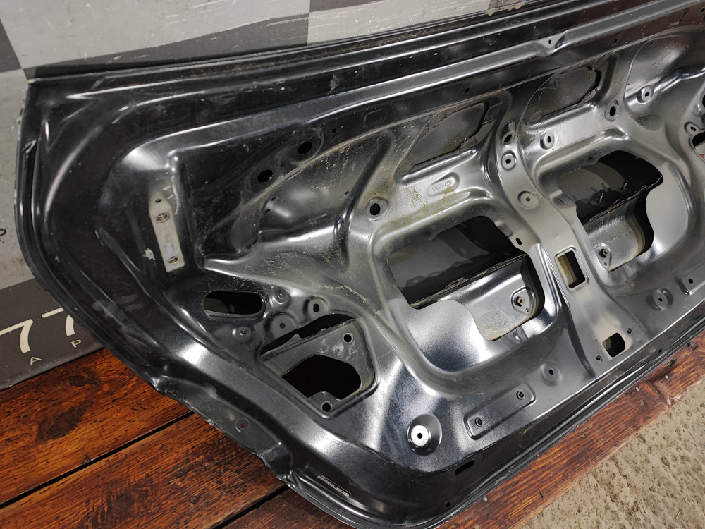 Крышка багажника Toyota Camry (XV70) 17-21 Б/У Оригинал 6440133760
