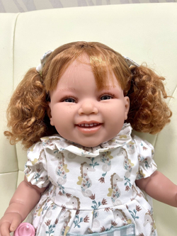 Кукла Manolo Dolls мягконабивная Sara 47см (1189)