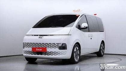 Hyundai Staria 4WD Tourer 11-и местный (08.2021)