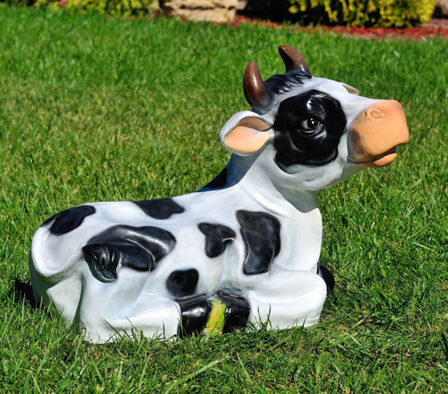 яяФигурка Корова большая лежачая(полистоун)
