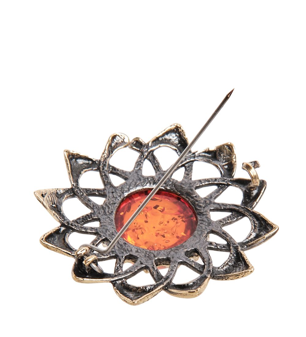 AM- 948 Брошь «Солнышко» (латунь, янтарь)