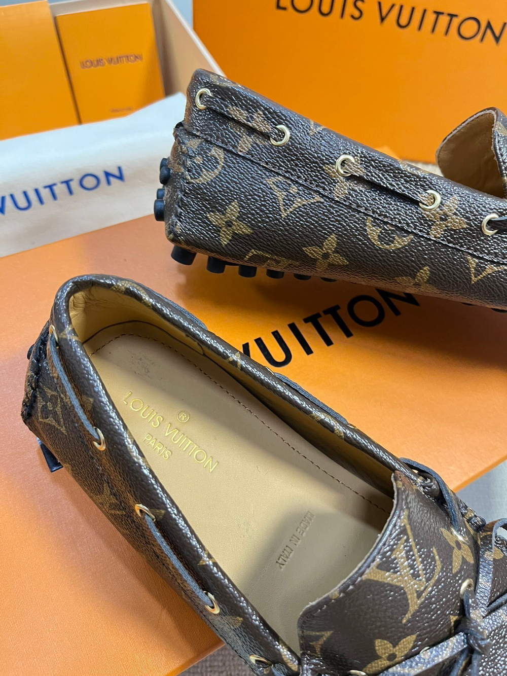Louis Vuitton Mocassin