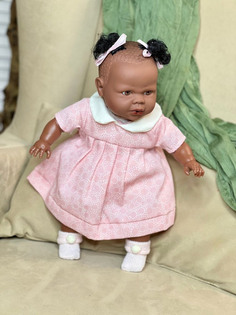 Кукла Berbesa мягконабивная 38см ALICIA в пакете (4357K)