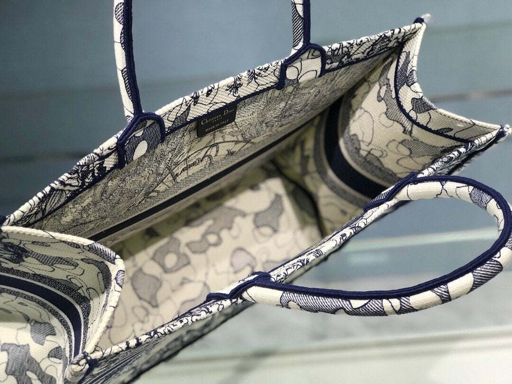 Christian Dior Book Tote 42 cm