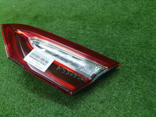 Фонарь правый внутр. Toyota Camry 8 XV70 17-нв LED