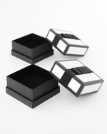 Футляр картонный «Одри» с плоским бантиком под кольцо