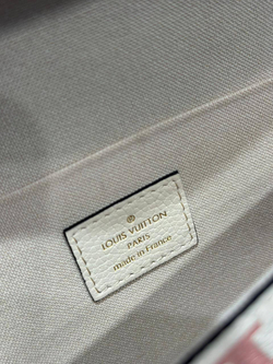 Сумка Louis Vuitton