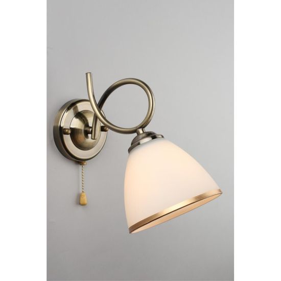 Светильник настенный (Бра) OML-25301-01