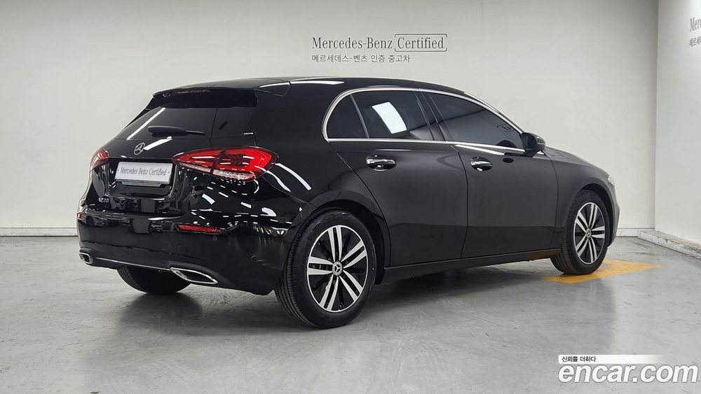 Mercedes-Benz A-Class W177 A220 Hatchback (02.2023)