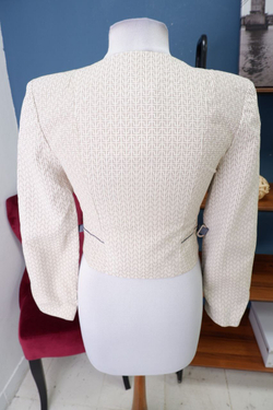 Жакет светлый 42 размер