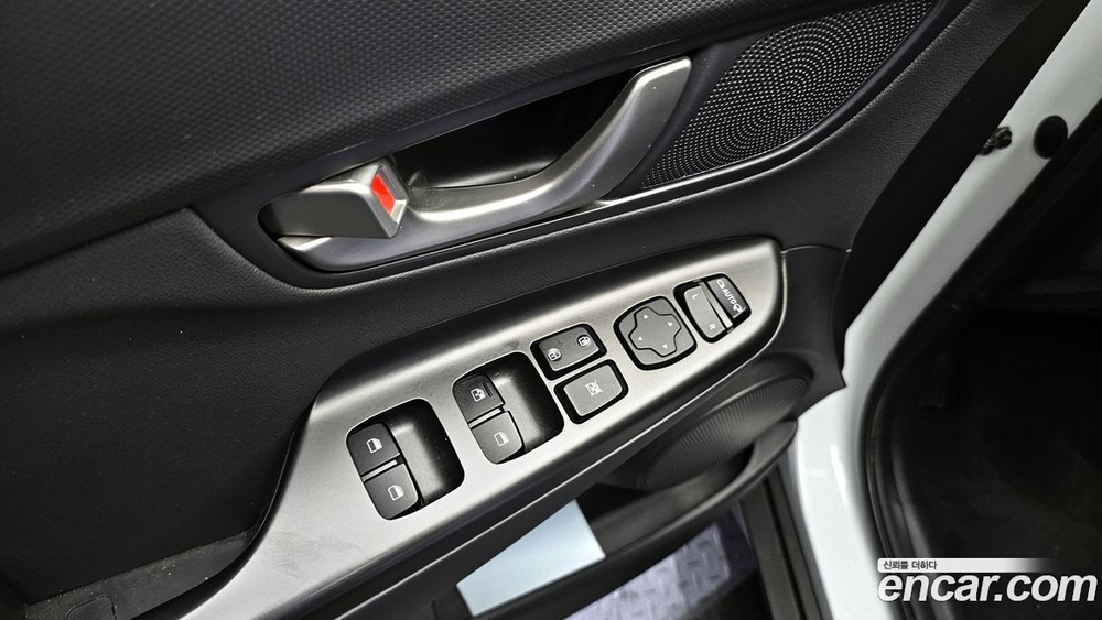 Hyundai KONA 1.6 Turbo 2WD (02.2020)