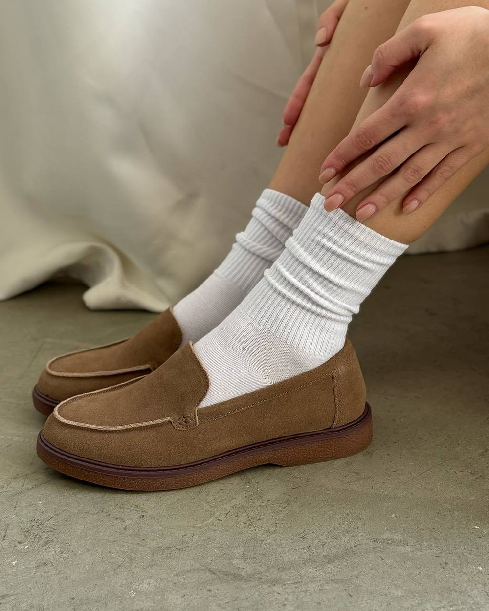 Лоферы из натуральной замши