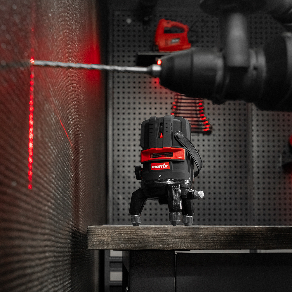 Лазерный уровень ML 05 Red, 20 м, 635 нм, резьба 5/8"// Matrix