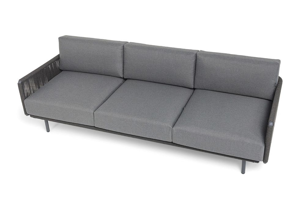 "Джелло" диван 3-местный плетеный из роупа, каркас алюминий темно-серый (RAL7024) муар, роуп темно-серый круглый, ткань темно-серая 027