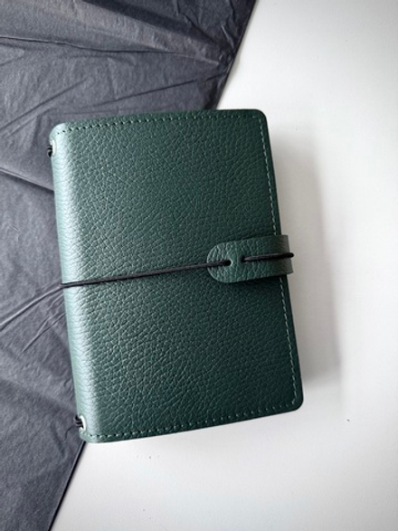 Обложка мидори А6 без карманов на резинке, темно-зеленый флотер