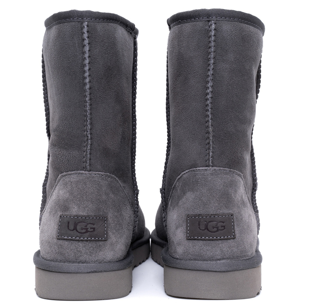 UGG Classic Short II Grey