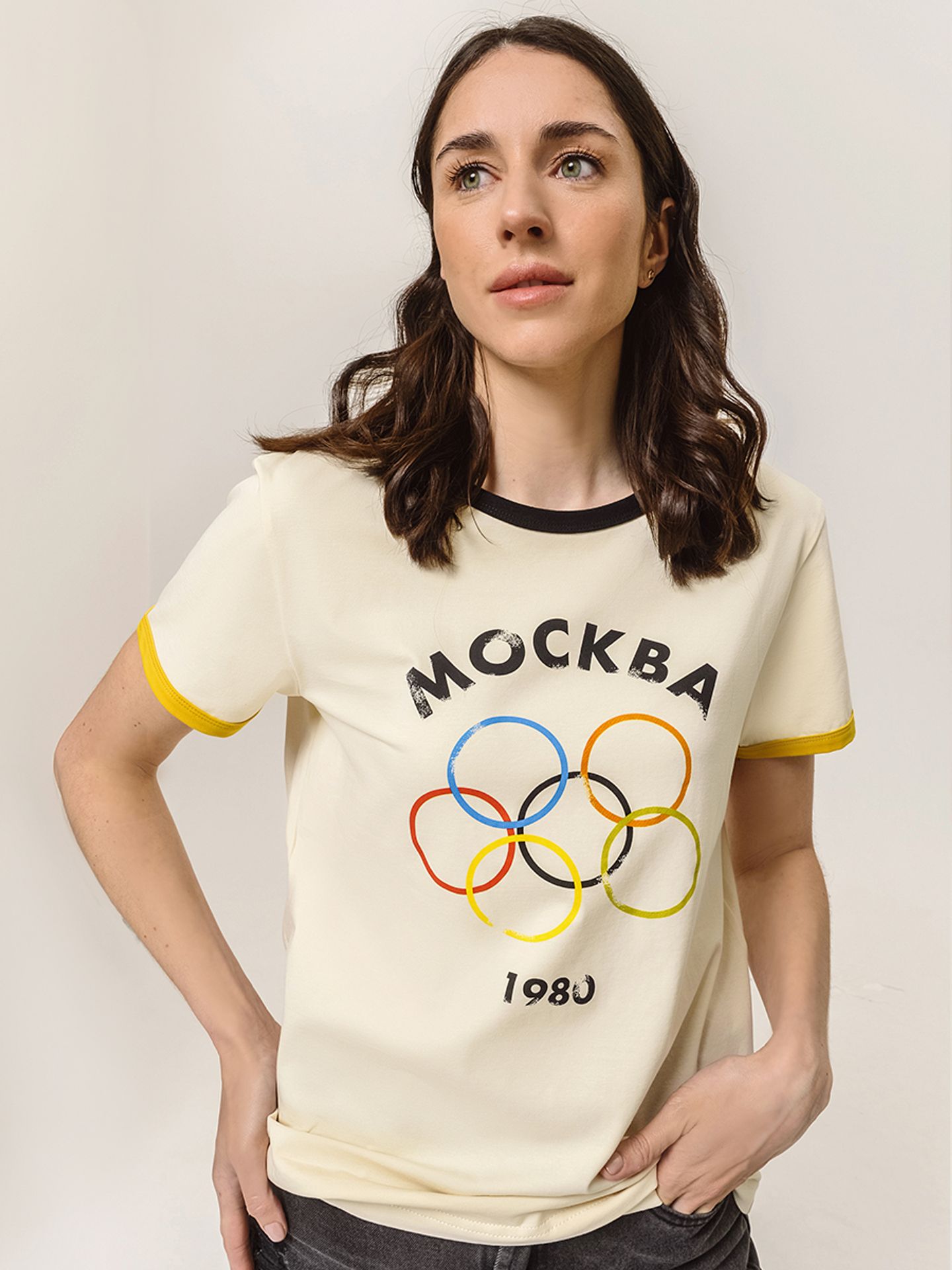 Футболка женская "Москва-80"