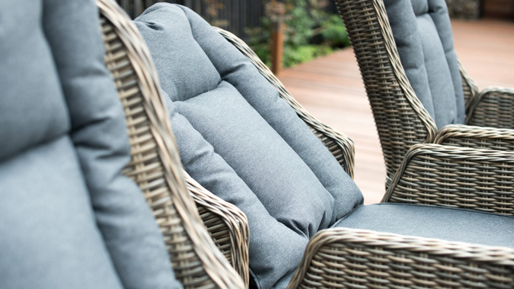 Регулируемое кресло из искусственного ротанга /алюминиевый каркас ВЕРОНА с подушками