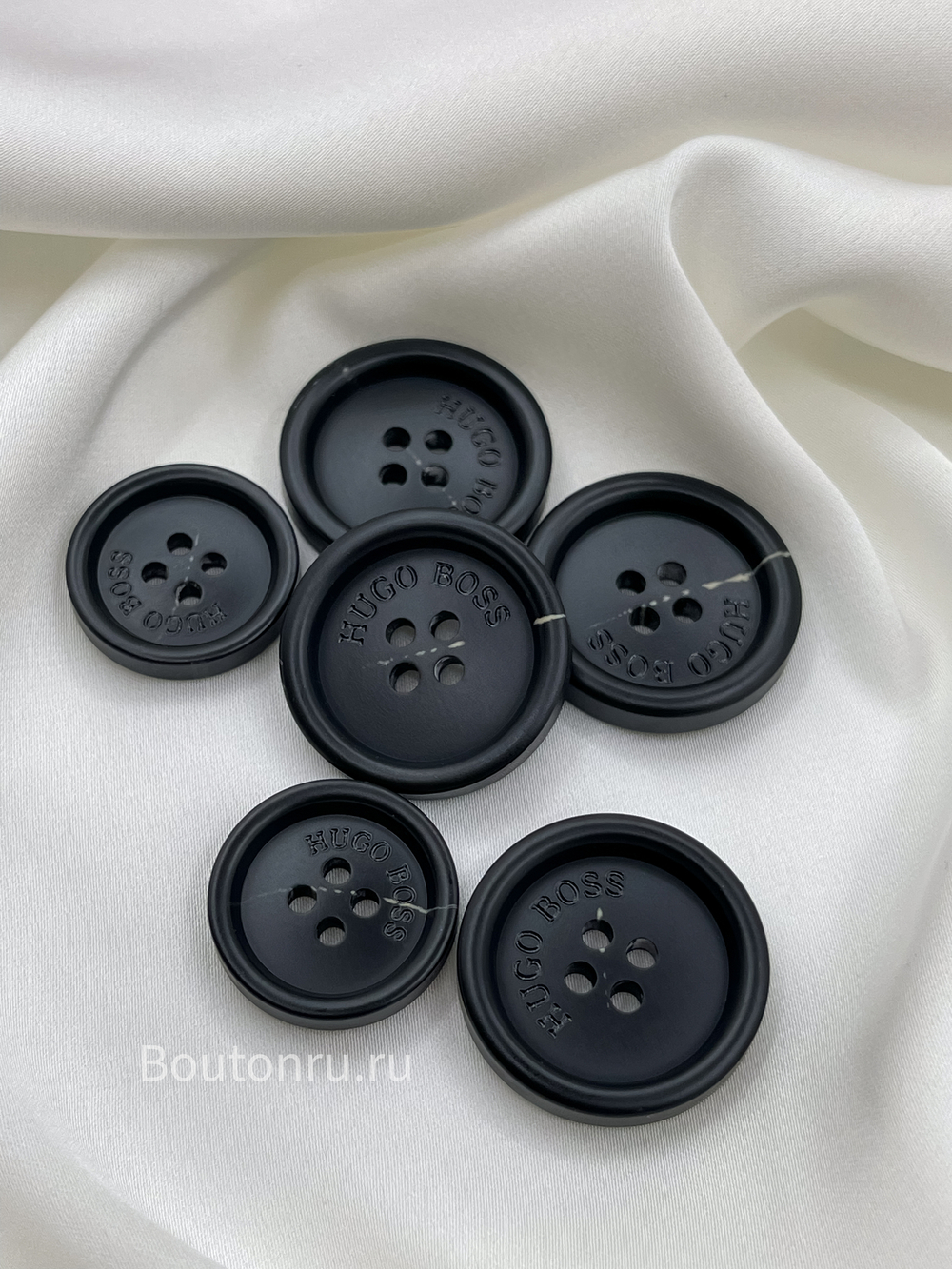 Пуговицы на прокол ХугоБ. (ХБ) черные с белой прожилкой