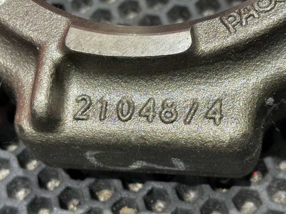 Поршень с шатуном 2019г