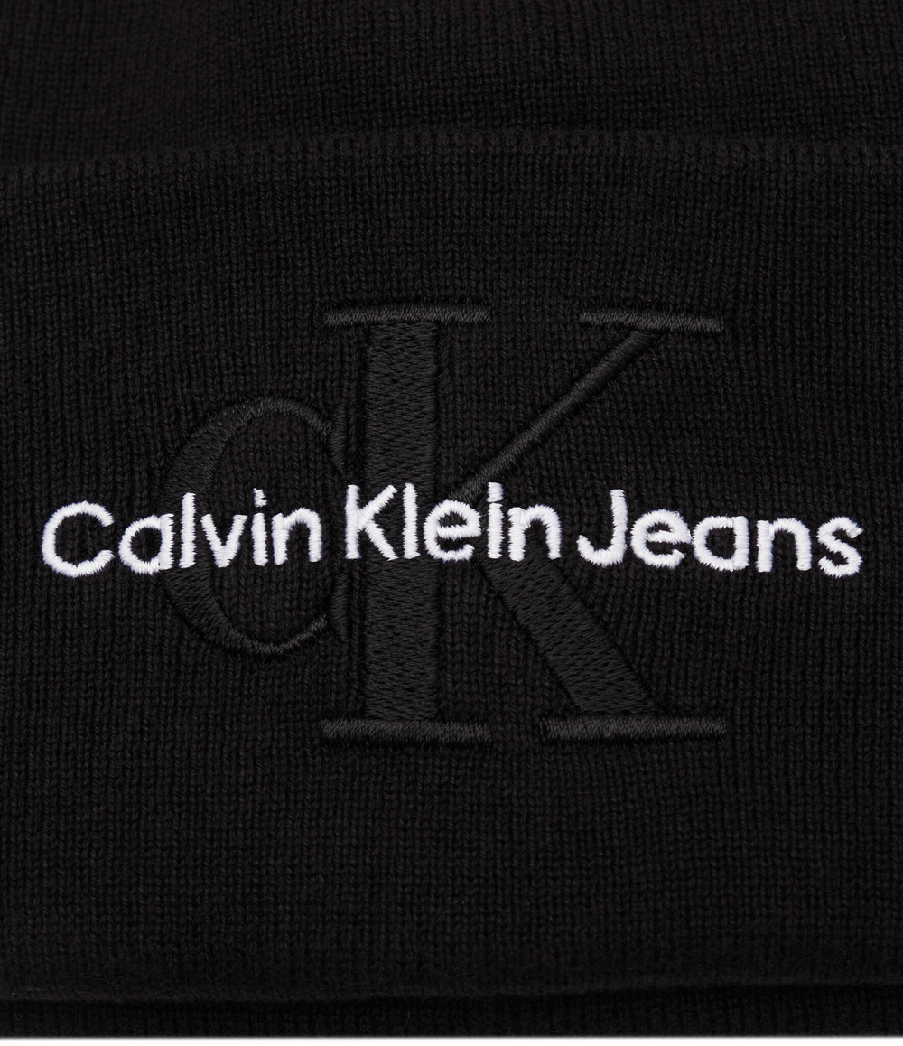 Шапка CALVIN KLEIN JEANS - черный(K60K611254)