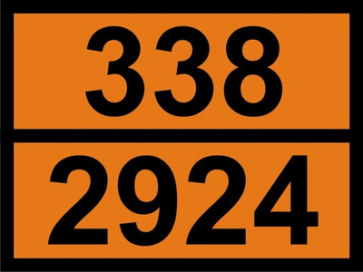 Наклейка "Легковоспламеняющаяся жидкость коррозионная 338 / 2924" ДОПОГ