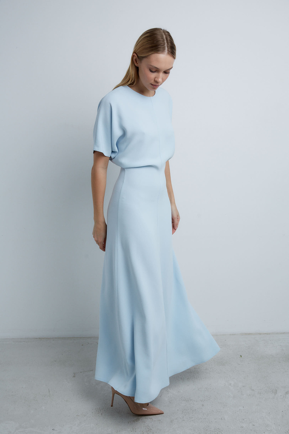 Платье приталенное из вискозы Стелла Маккартни небесно-голубой