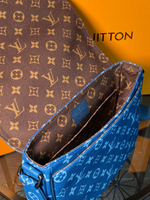 Сумка-мессенджер Louis Vuitton