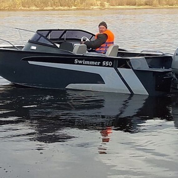 Лодка пластиковая Swimmer 550