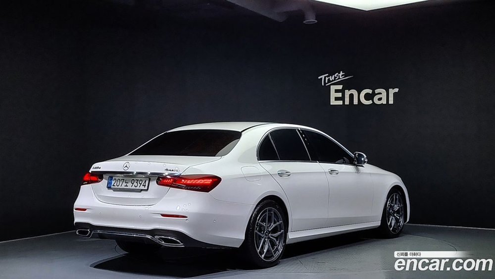 Mercedes-Benz E-Class W213 E220d 4MATIC AMG Line (04.2022)