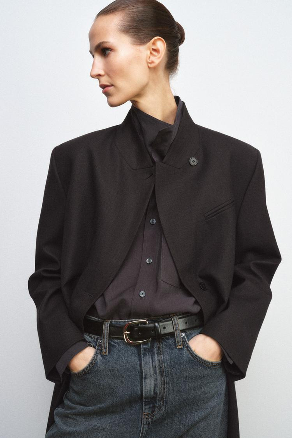 ZARA РЕМЕНЬ ИЗ 100% КОЖИ С КВАДРАТНОЙ ПРЯЖКОЙ, ЧЕРНЫЙ