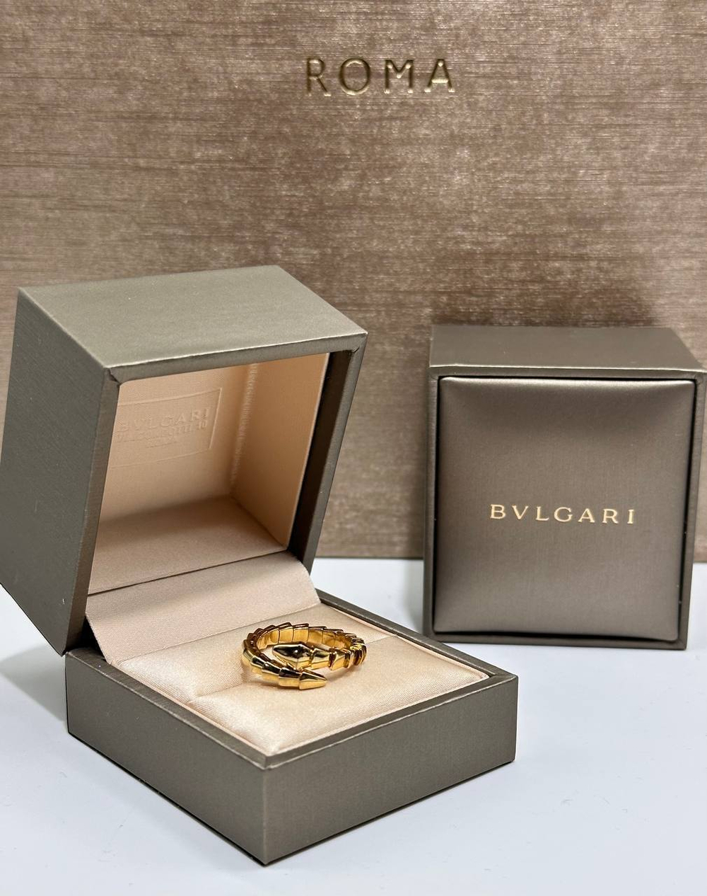 Кольцо Bvlgari