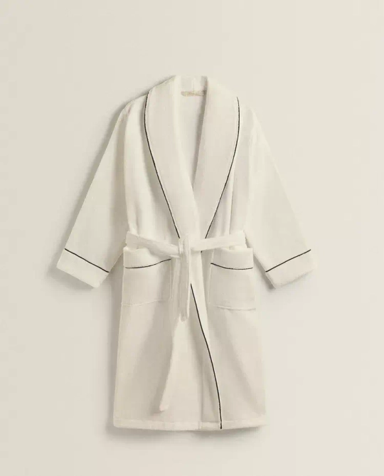 ZARA HOME БАННЫЙ ХАЛАТ С ОКАНТОВКОЙ, ЧЕРНЫЙ