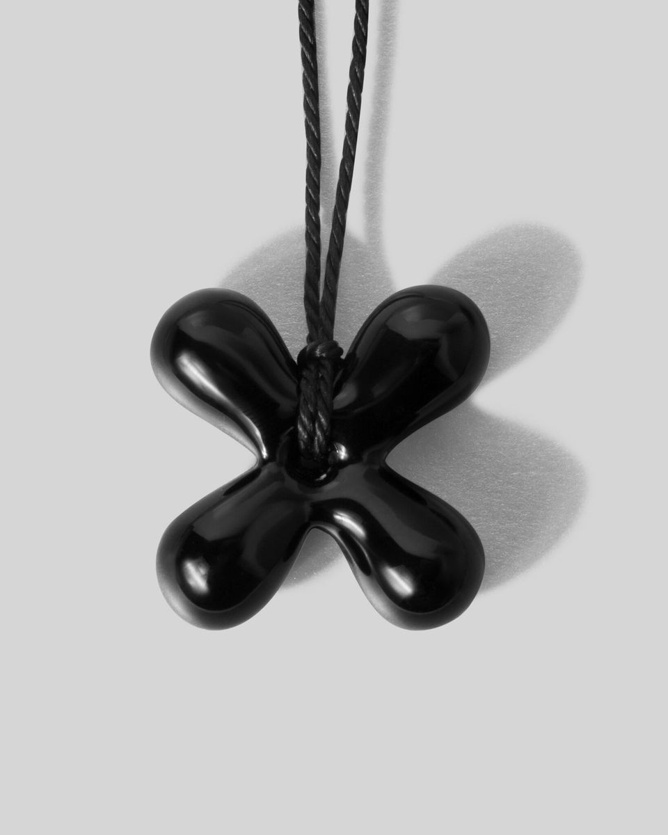 Кулон Glass Flower Black