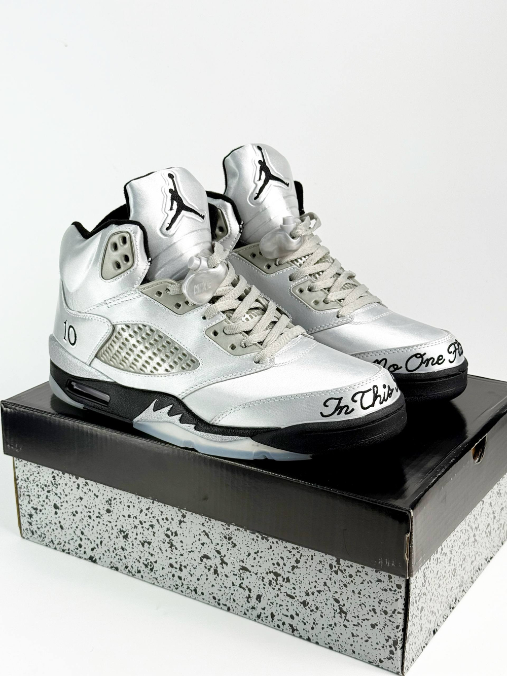 Кроссовки Nike Air Jordan 5 Retro Wings #B112 (сереб.)