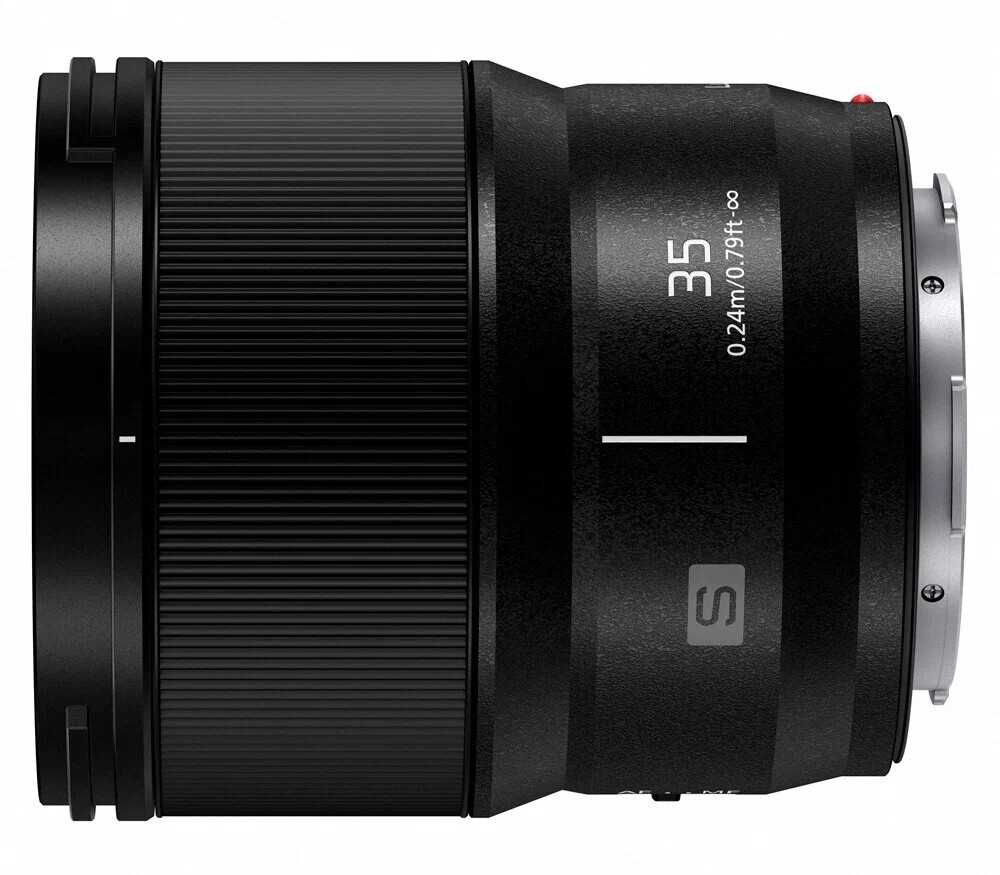 Panasonic Lumix S 35mm f/1.8 (S-S35E) L-Mount
