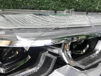Битая Фара правая BMW X3 G01 (17-21) Adaptive LED