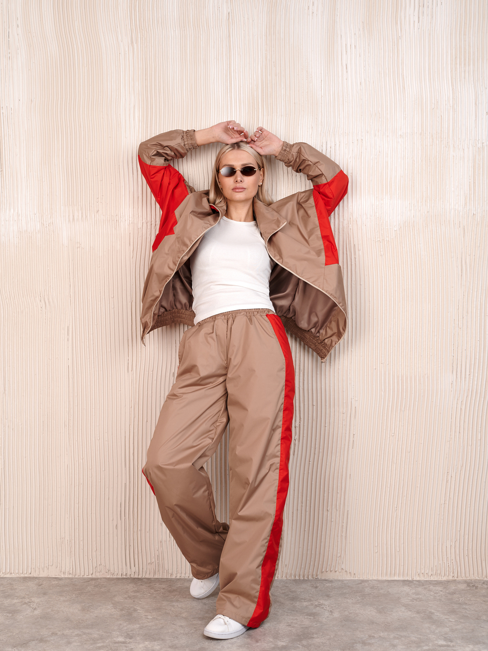 Костюм женский "Девяностые" бежевый