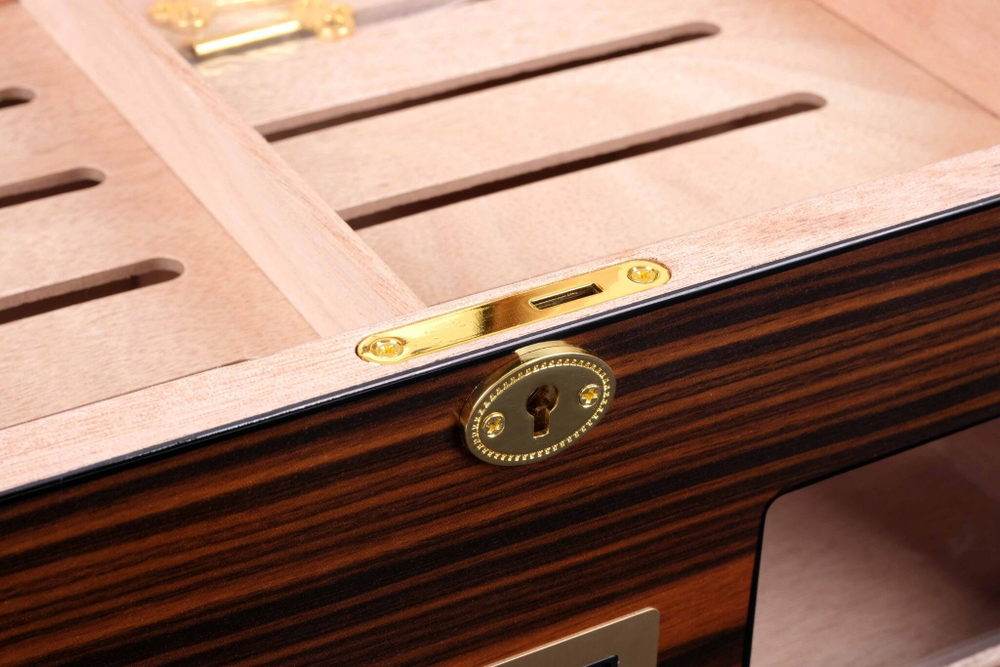 Хьюмидор Lubinski на 100 сигар cо стеклом, Макассар