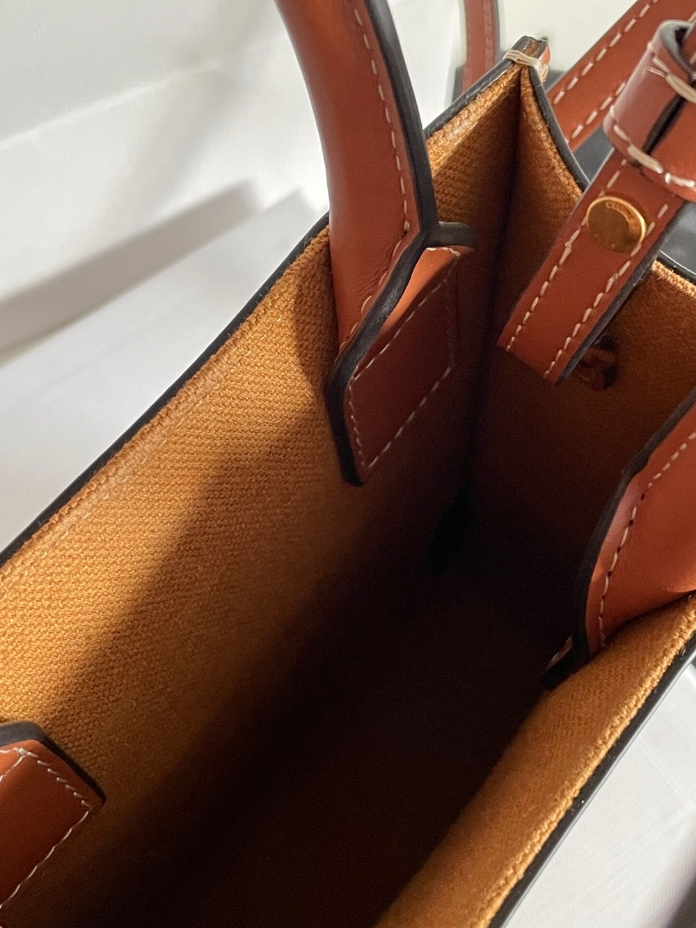 Celine Mini Vertical Cabas 20 cm