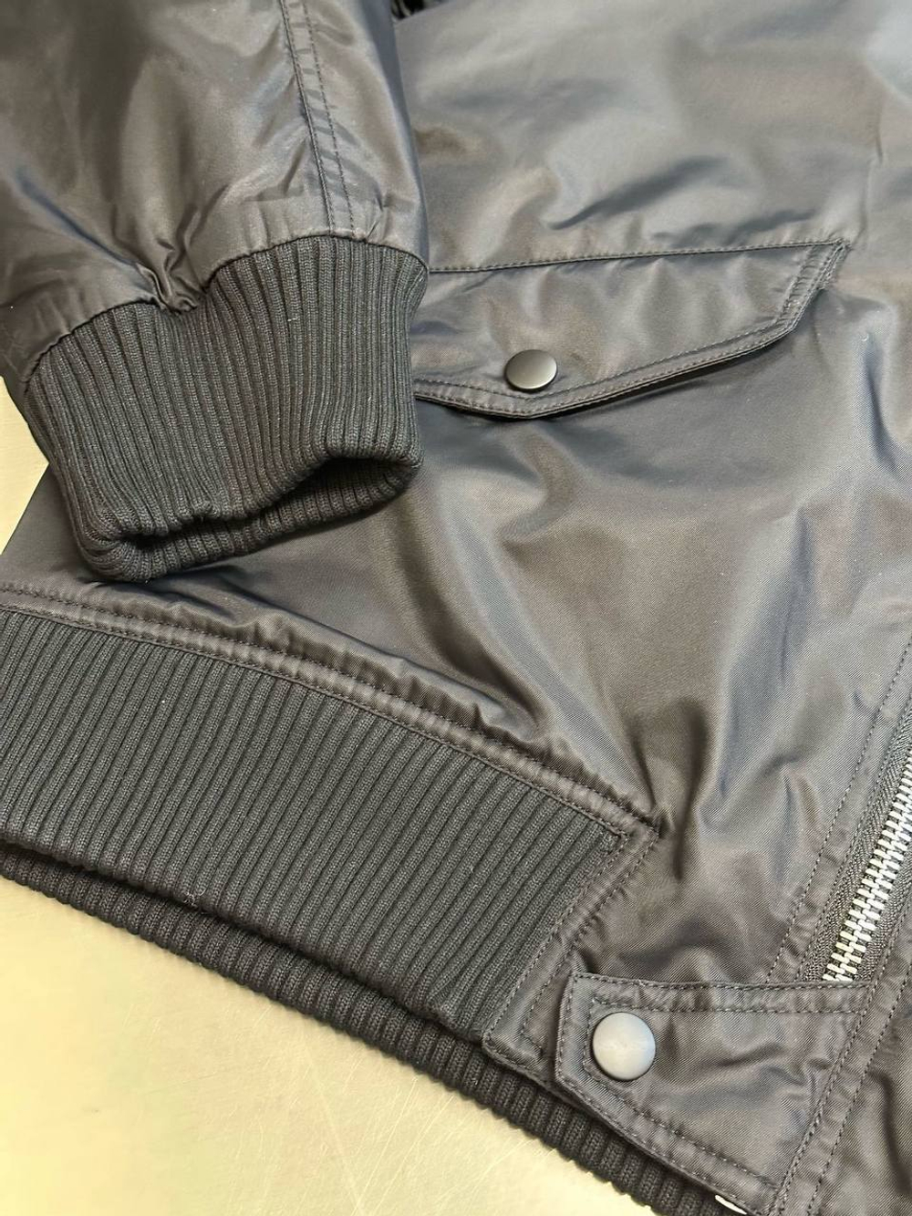 Бомбер Prada