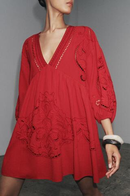 ZARA КОРОТКОЕ ПЛАТЬЕ С ВЫШИВКОЙ — ZW COLLECTION, КРАСНЫЙ